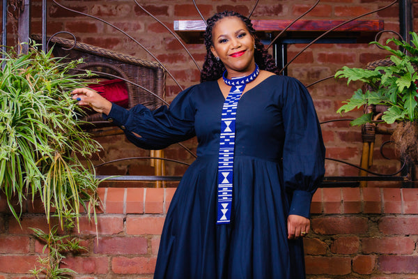 Maphetho Dress in Navy