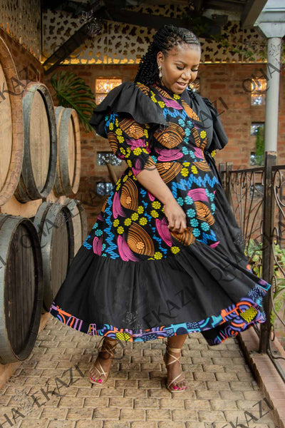 MaNzama Black Pinafore
