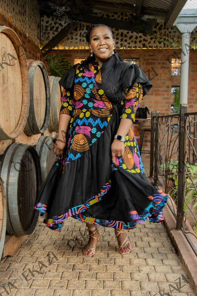 MaNzama Black Pinafore